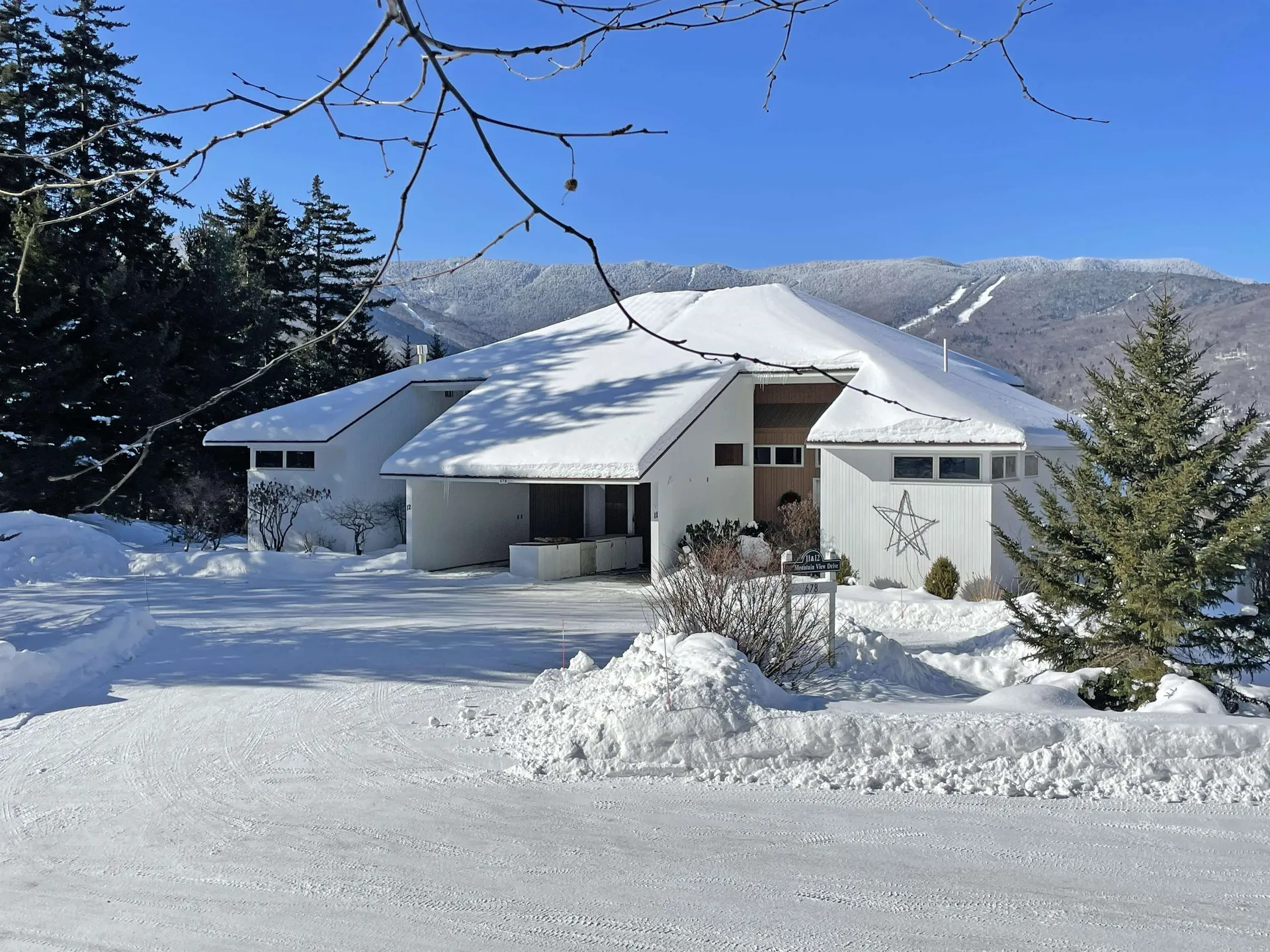 678 Mountain View Road Warren VT 05674
