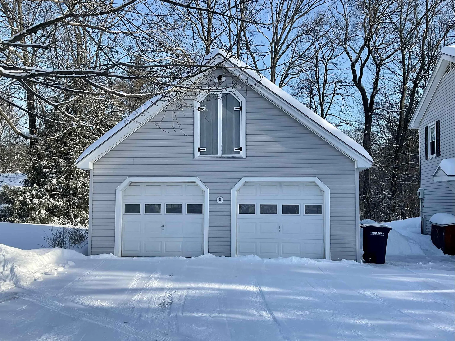 35 Morning Glory Lane Hartford VT 05001