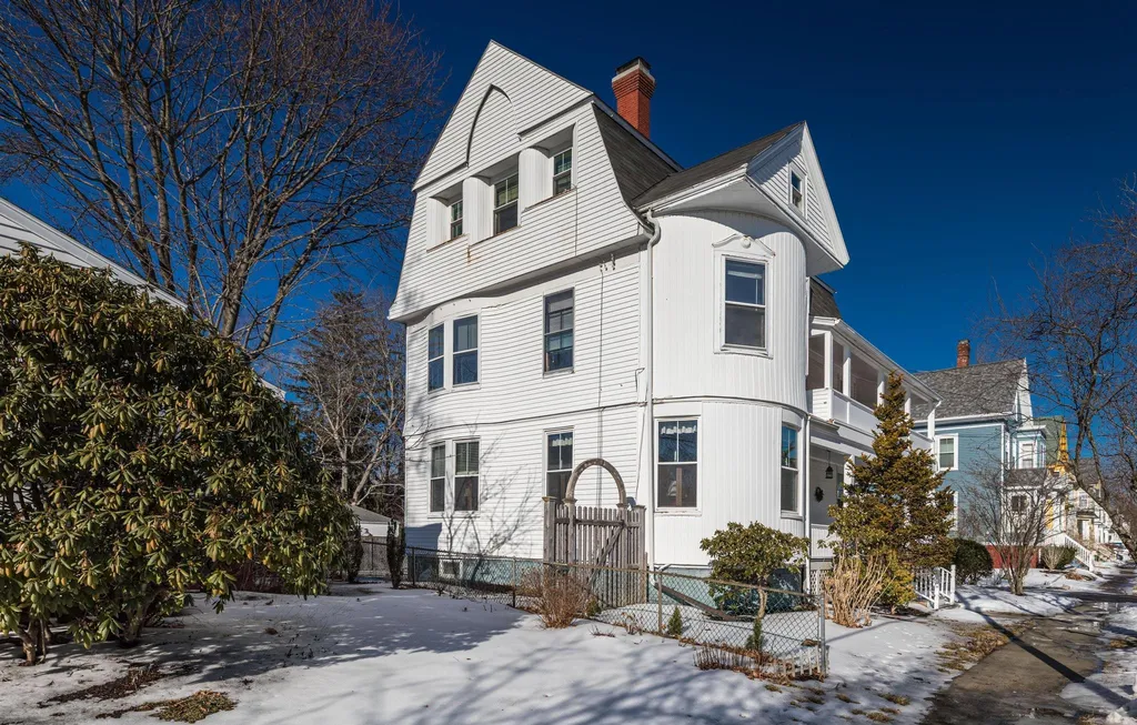 126 Wibird Street Portsmouth NH 03801