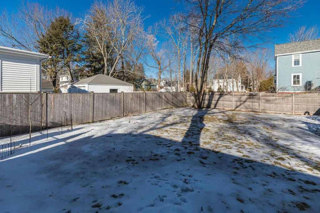 126 Wibird Street Portsmouth NH 03801