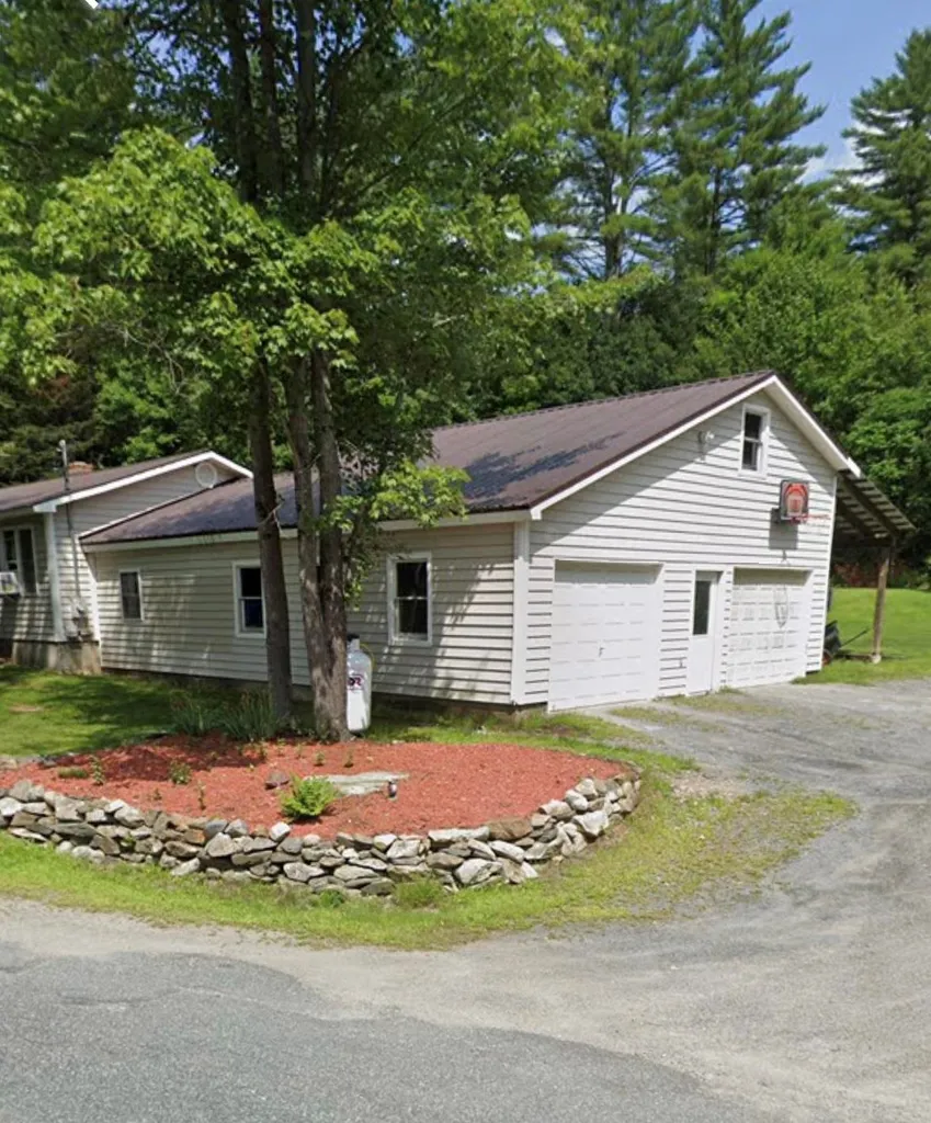 1712 French Pond Road Haverhill NH 03785