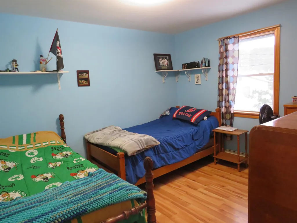 1712 French Pond Road Haverhill NH 03785