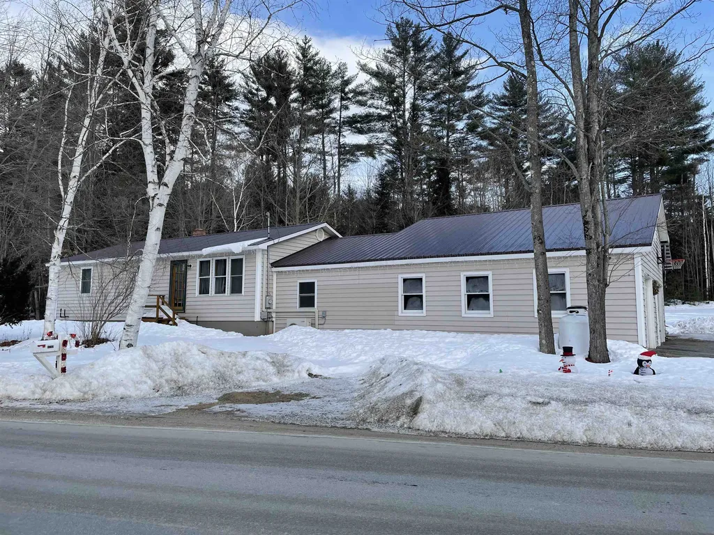 1712 French Pond Road Haverhill NH 03785