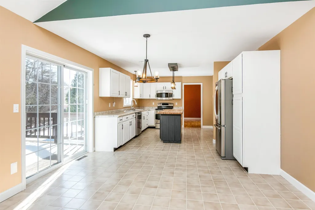 43 Edgewood Drive Colchester VT 05446
