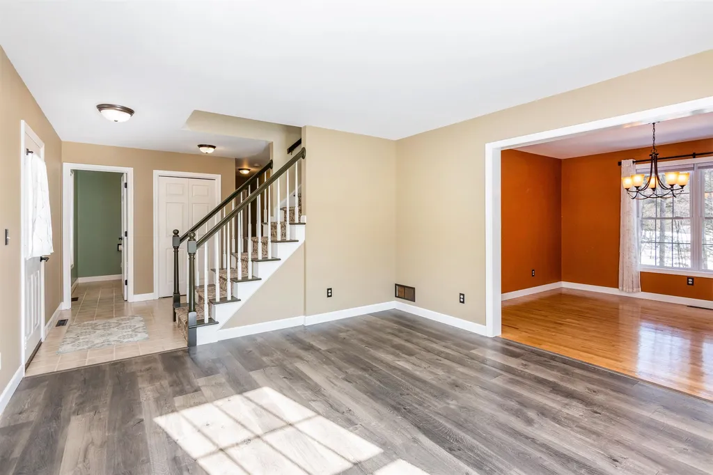 43 Edgewood Drive Colchester VT 05446