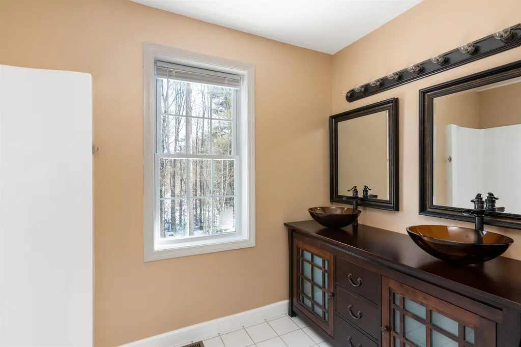 43 Edgewood Drive Colchester VT 05446
