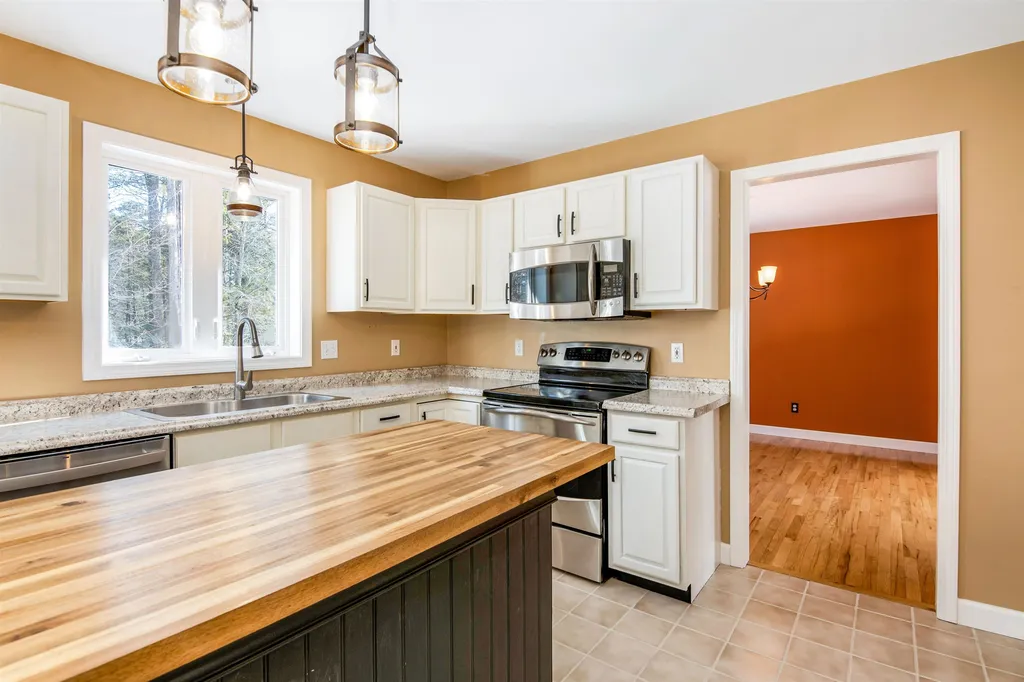 43 Edgewood Drive Colchester VT 05446