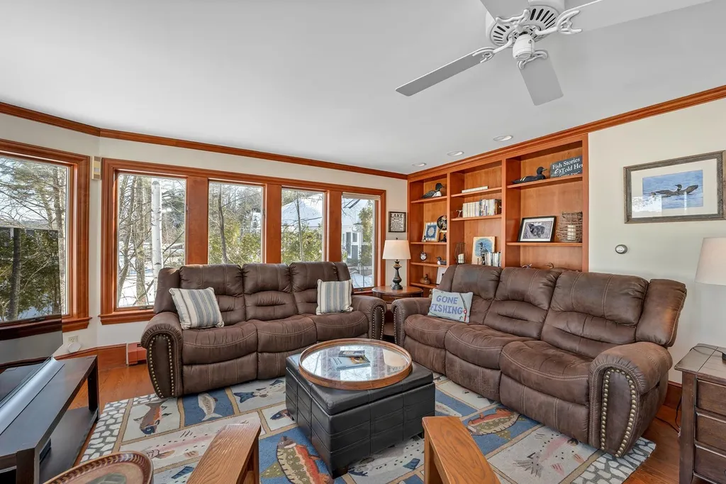 122 Pipers Point Lane Alton NH 03809