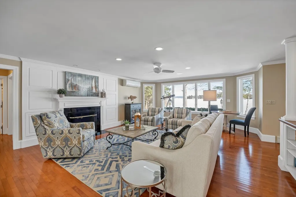 122 Pipers Point Lane Alton NH 03809