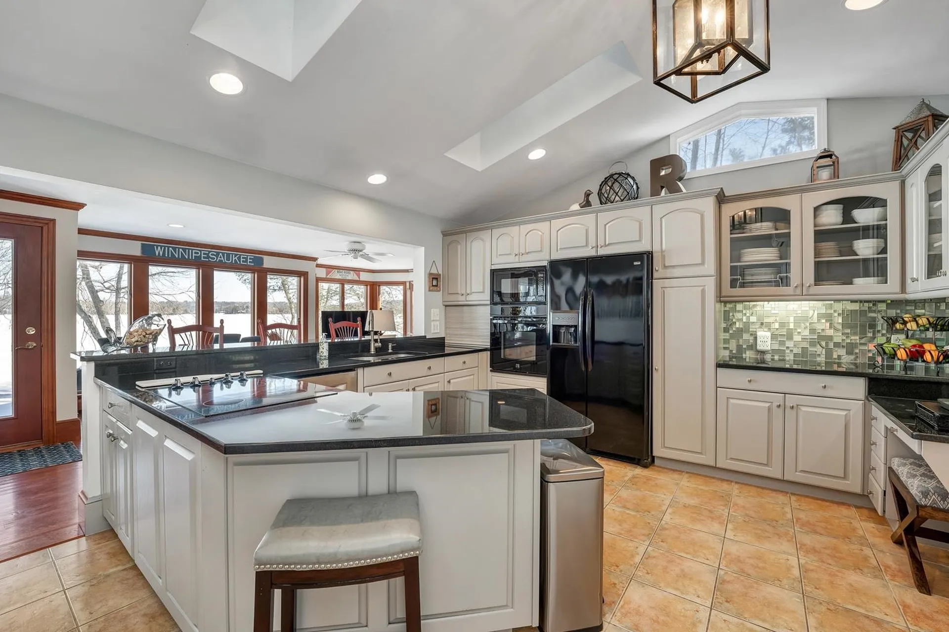 122 Pipers Point Lane Alton NH 03809