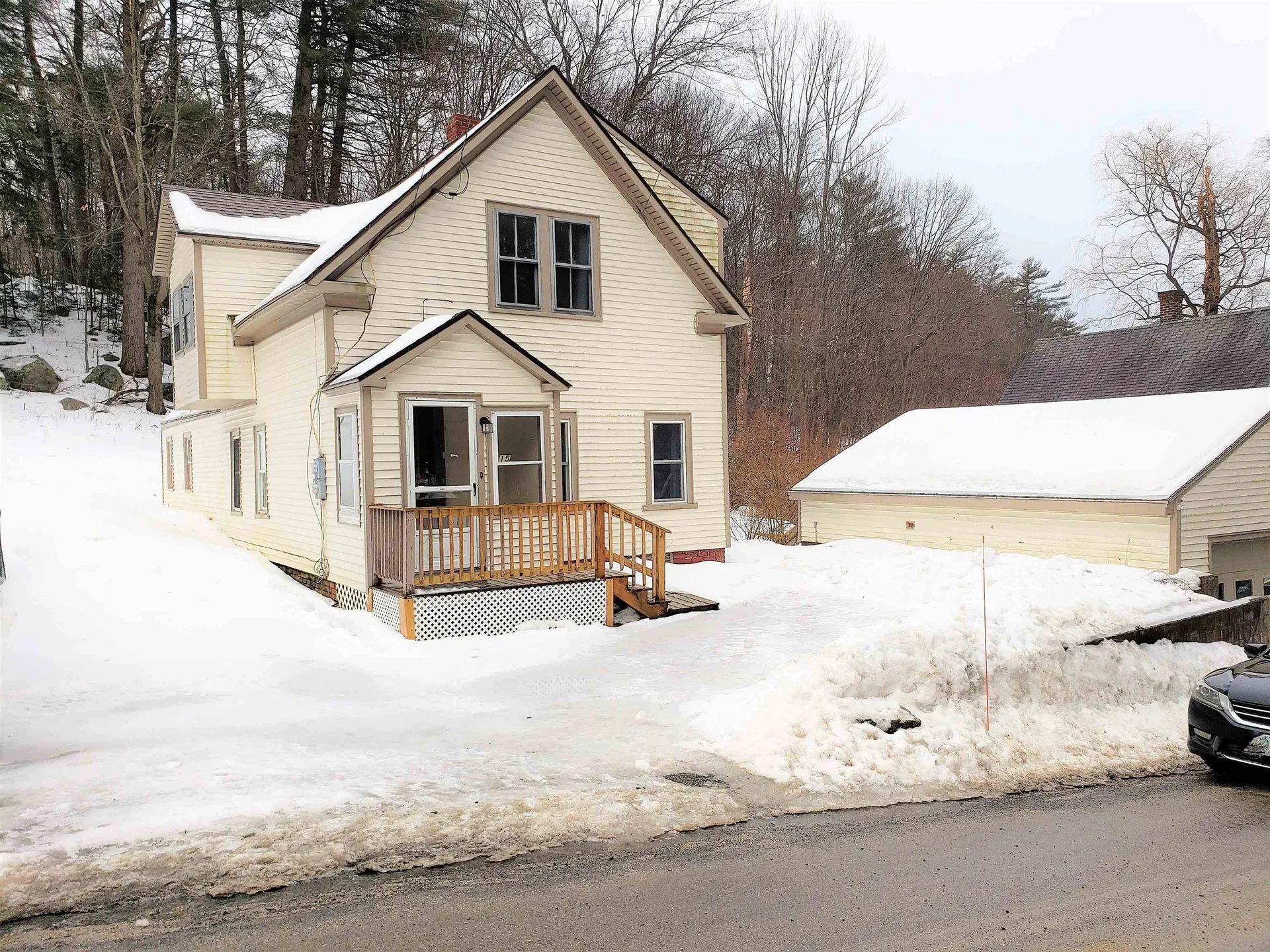 15 Starrett Road Bennington NH 03442