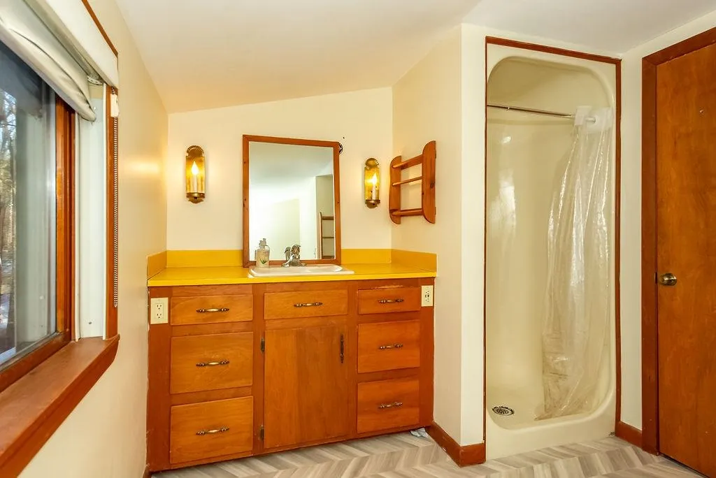 32 Otis Road Somersworth NH 03878