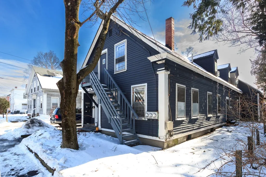 204 Main Street Claremont NH 03743