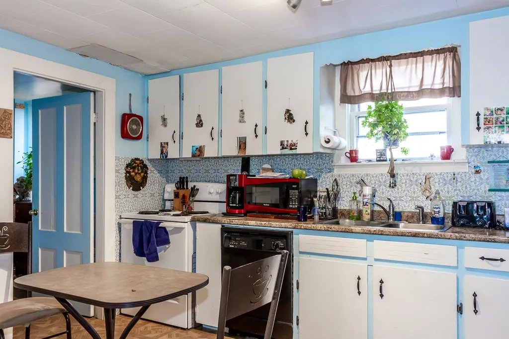 204 Main Street Claremont NH 03743