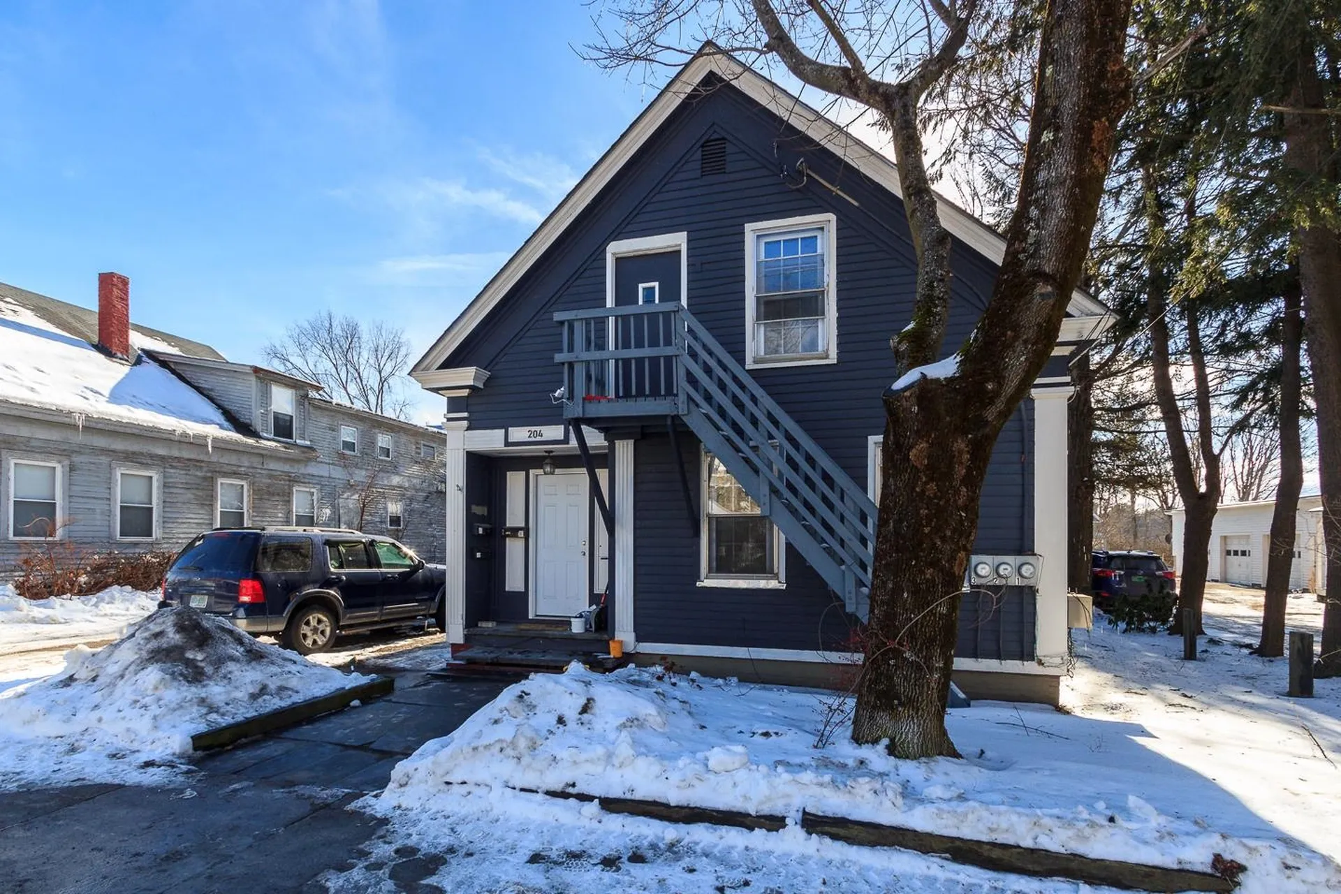 204 Main Street Claremont NH 03743