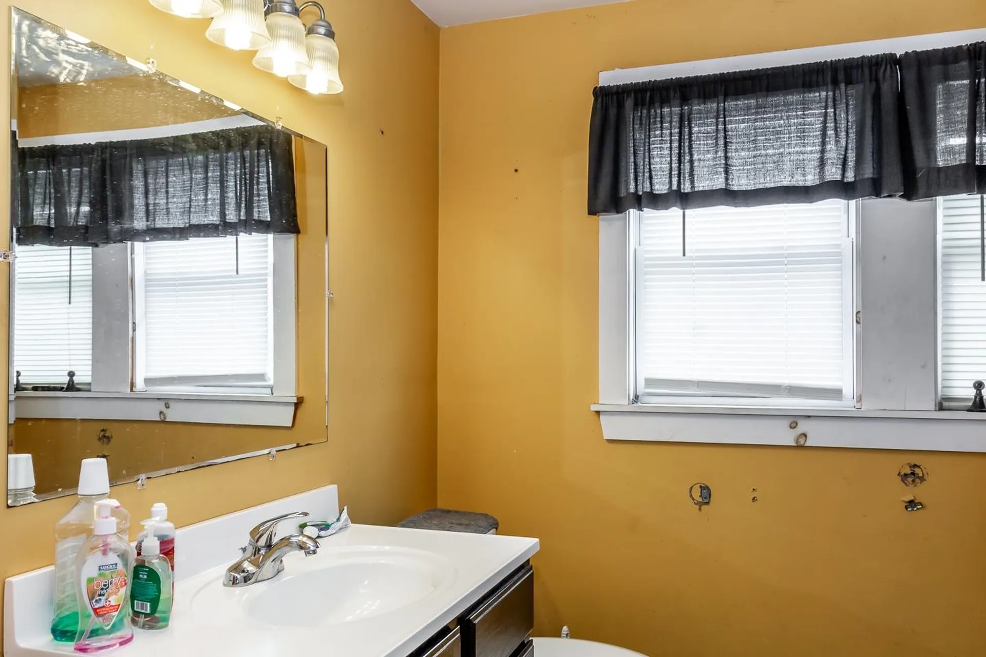 132 Maple Avenue Claremont NH 03743