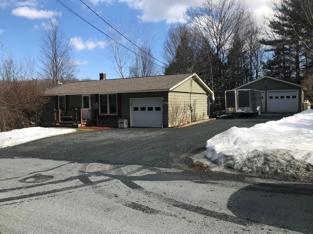 58 Pleasant View Terrace Hartford VT 05001