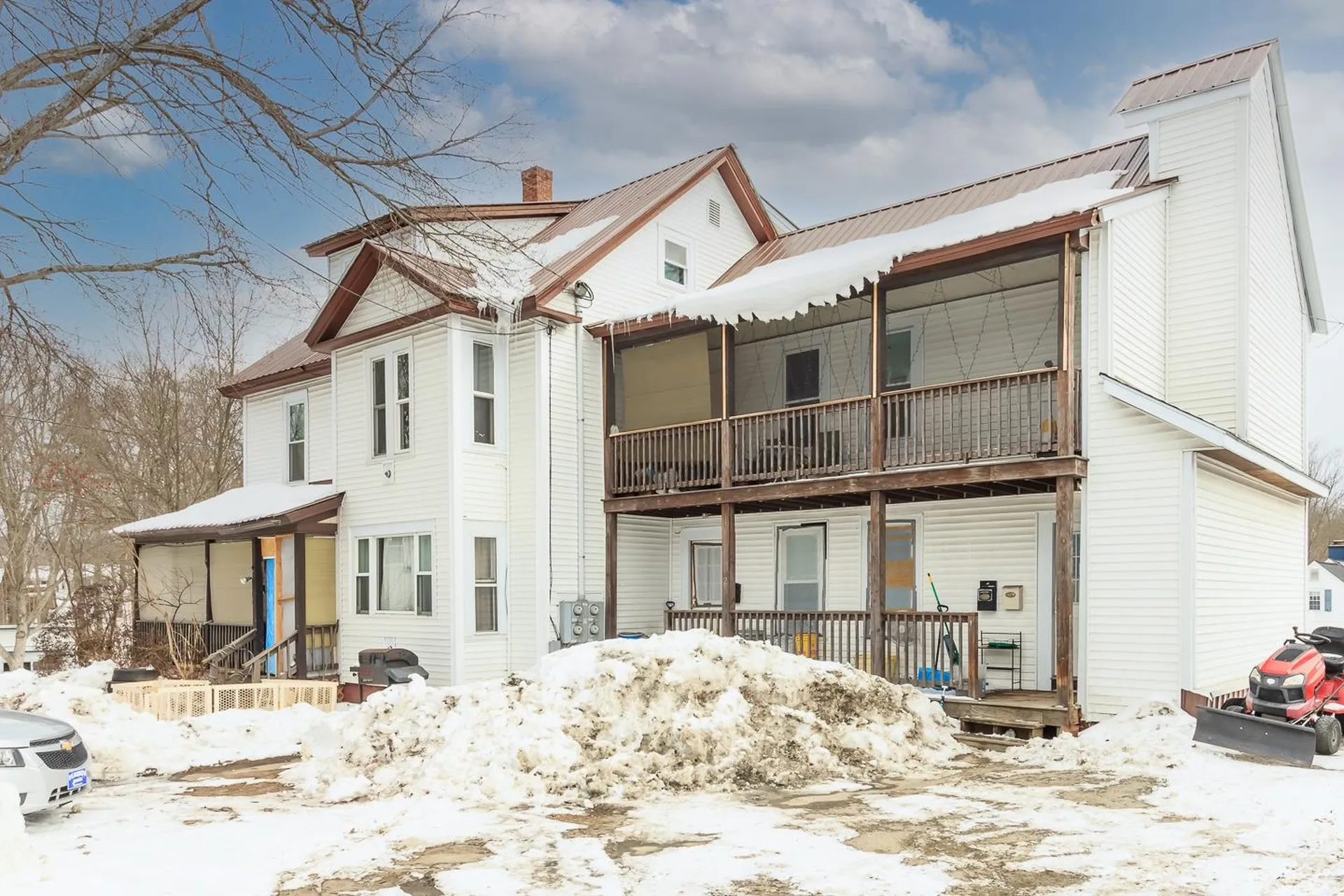 2 Henry Street Claremont NH 03743