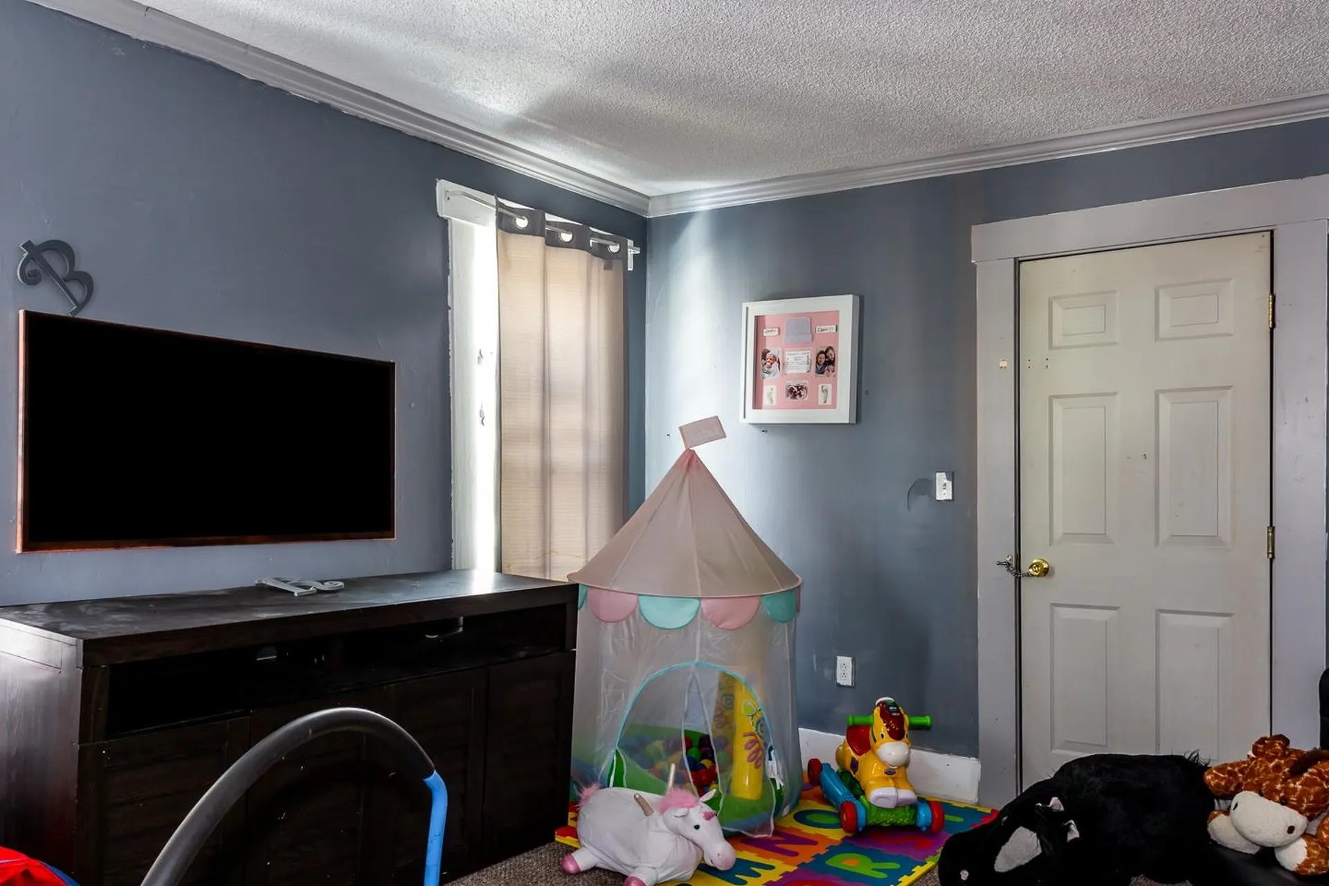 2 Henry Street Claremont NH 03743