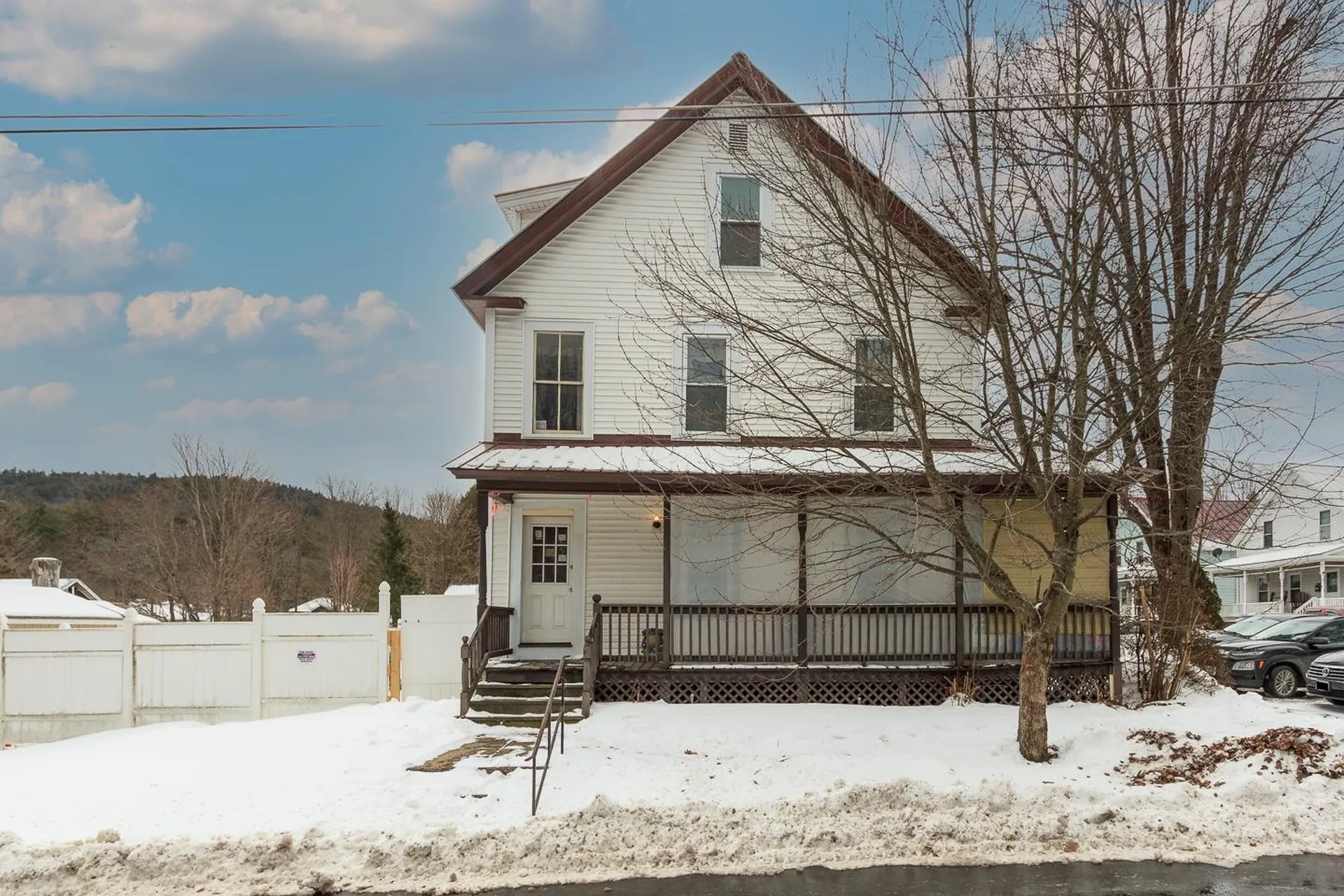2 Henry Street Claremont NH 03743