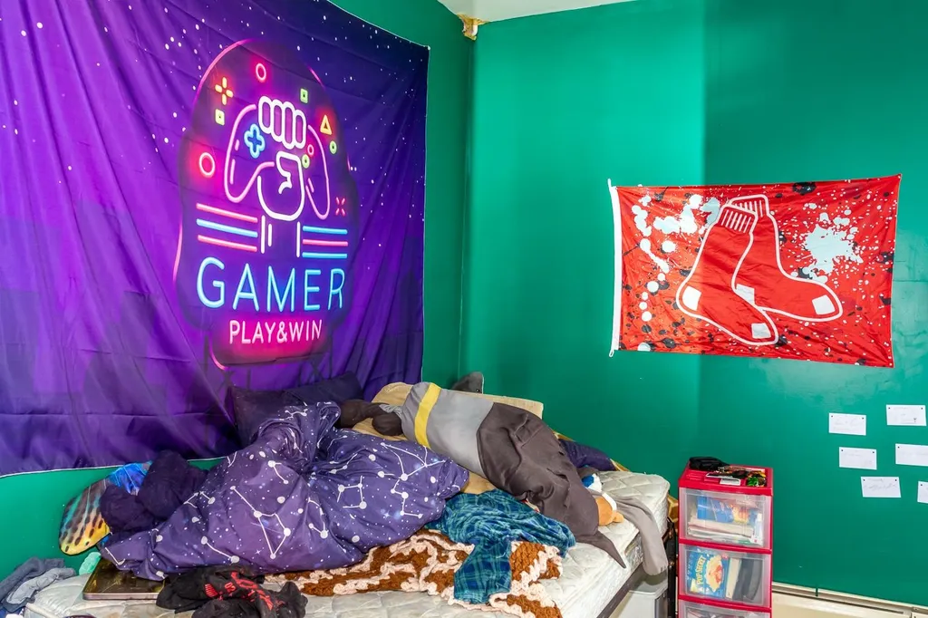 3 Shannon Street Claremont NH 03743