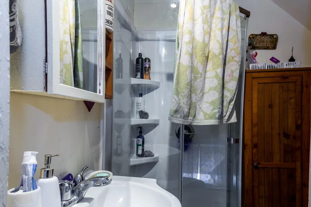 3 Shannon Street Claremont NH 03743