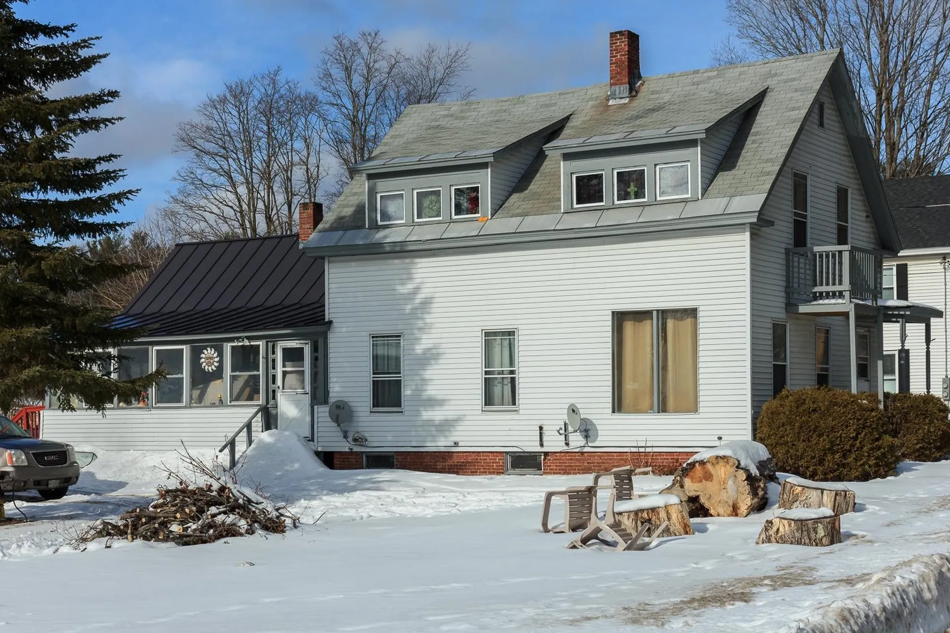 3 Shannon Street Claremont NH 03743