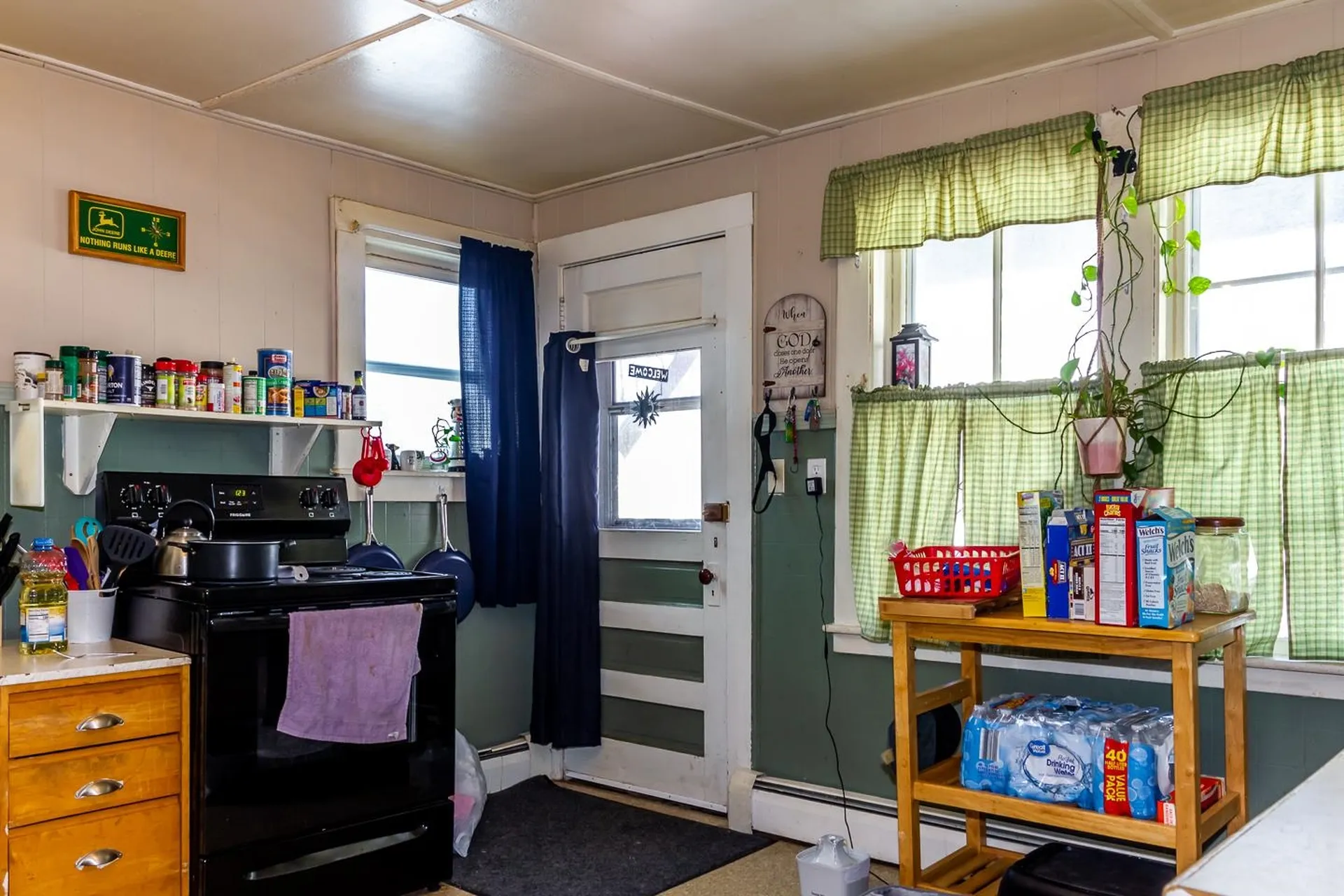 3 Shannon Street Claremont NH 03743