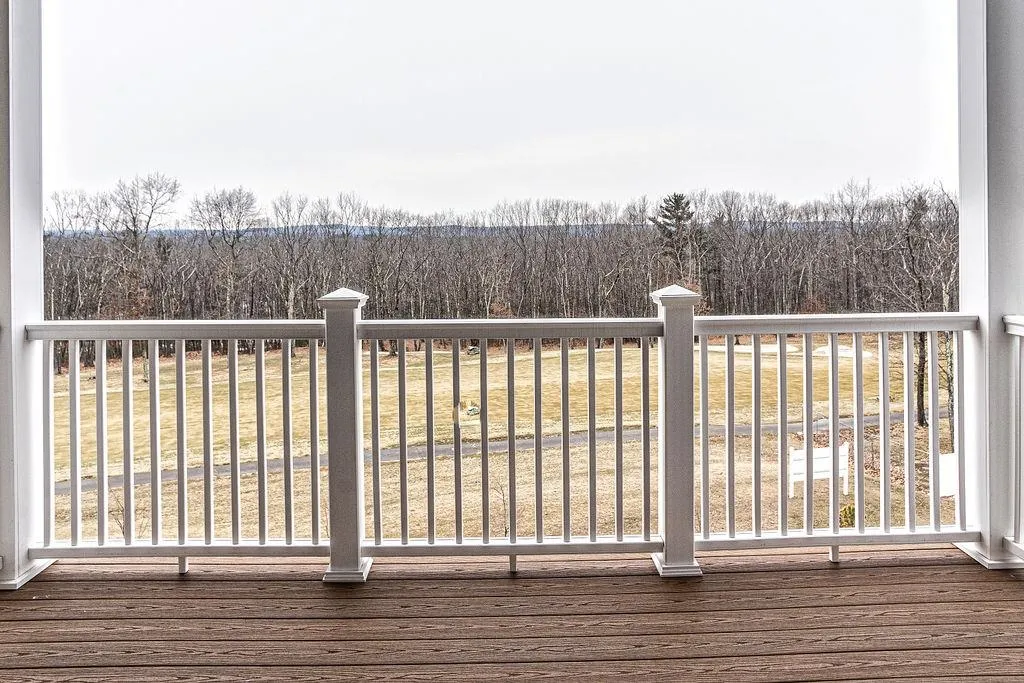 Longview Drive Atkinson NH 03811