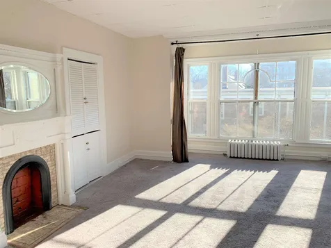10 Merrimac Street Portsmouth NH 03801