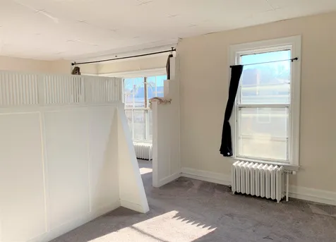10 Merrimac Street Portsmouth NH 03801