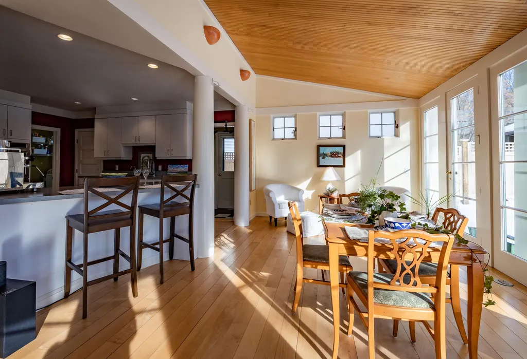 29 Bayview Street Burlington VT 05401