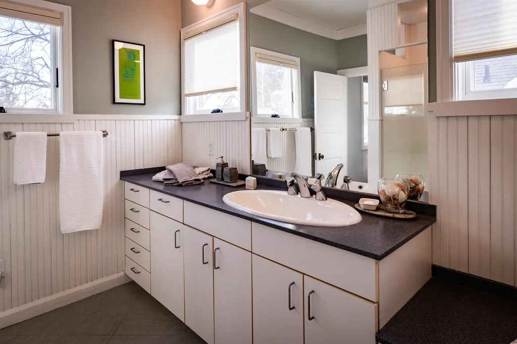 29 Bayview Street Burlington VT 05401