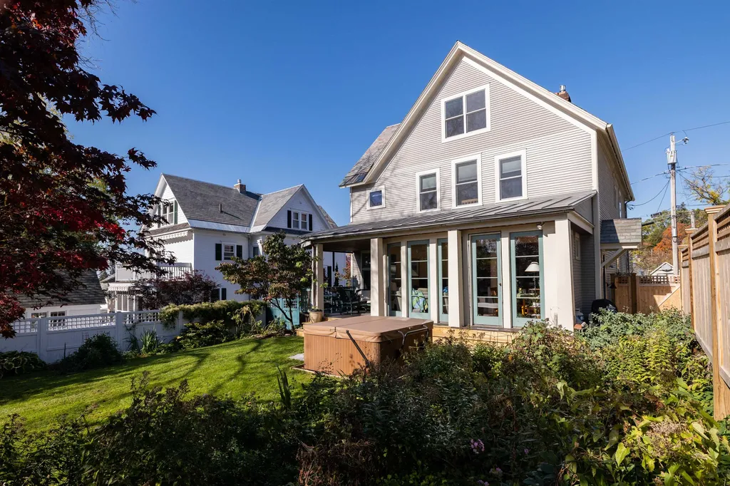 29 Bayview Street Burlington VT 05401
