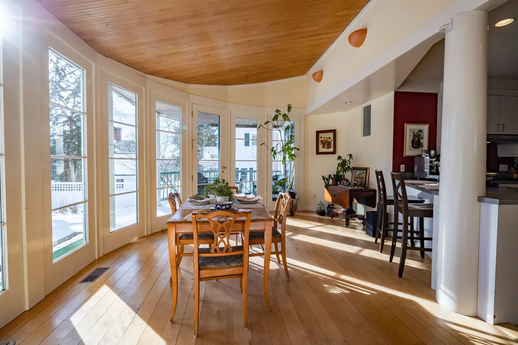 29 Bayview Street Burlington VT 05401