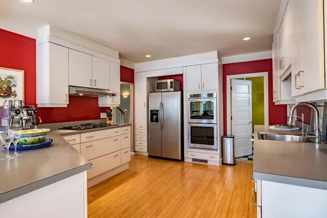 29 Bayview Street Burlington VT 05401