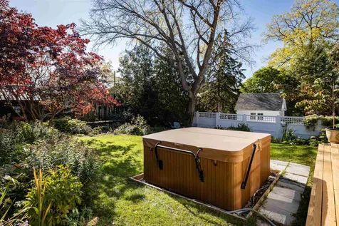 29 Bayview Street Burlington VT 05401