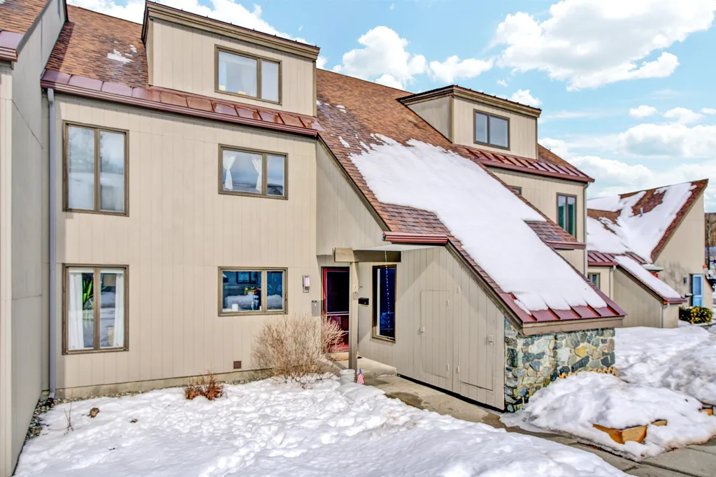 125 Brook Hollow Road Hanover NH 03755