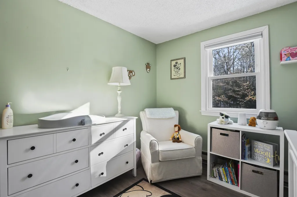 673 Fremont Road Chester NH 03036