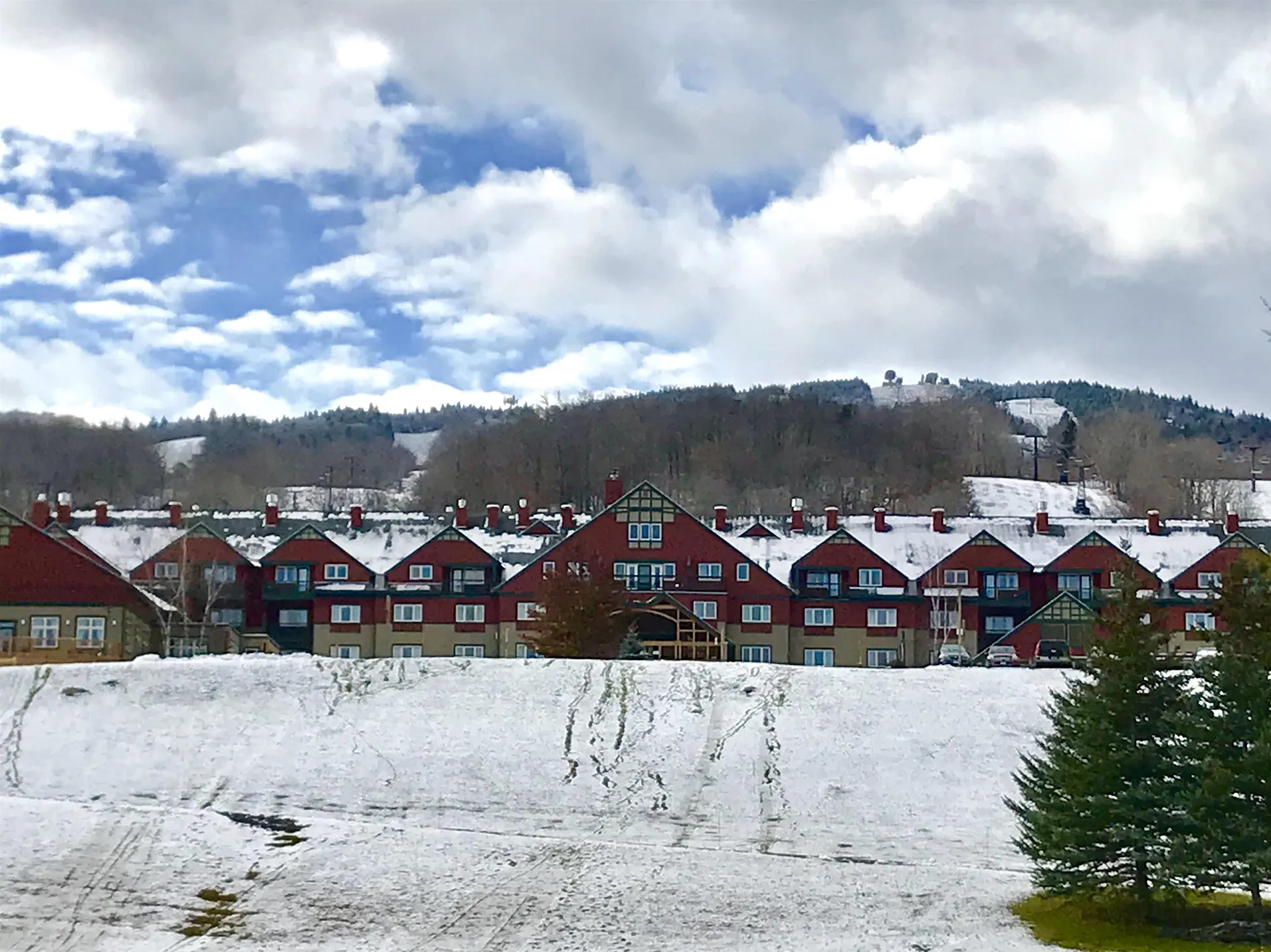 212, Qtr 2 89 Grand Summit Way Dover VT 05356