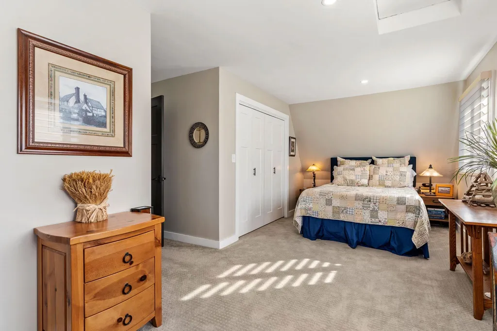 4 Highland Park Avenue Rye NH 03870