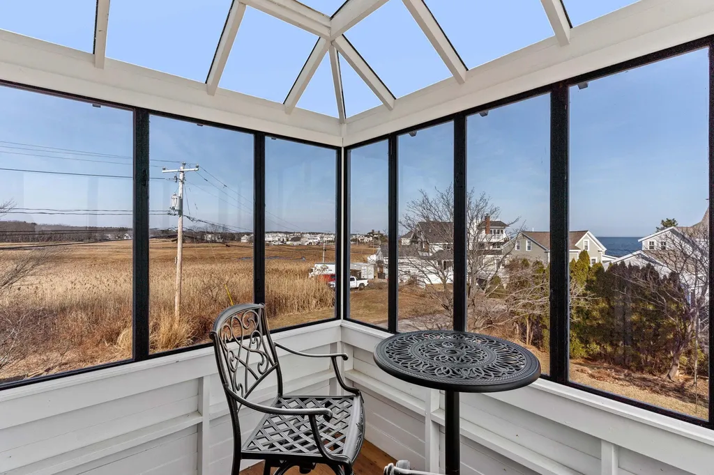 4 Highland Park Avenue Rye NH 03870