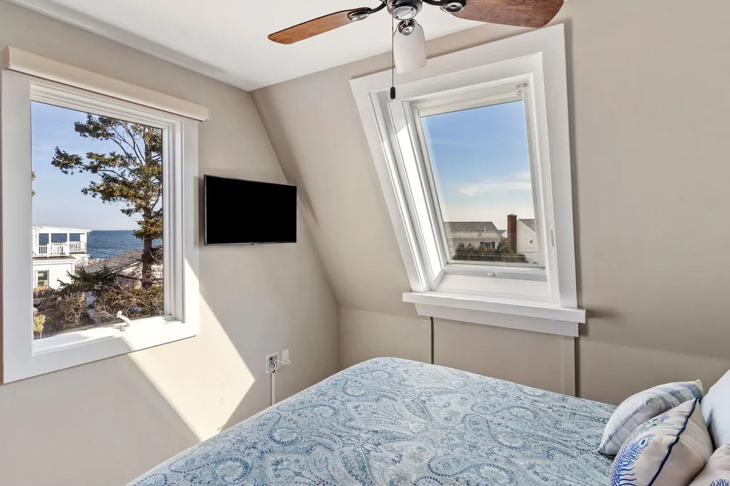 4 Highland Park Avenue Rye NH 03870