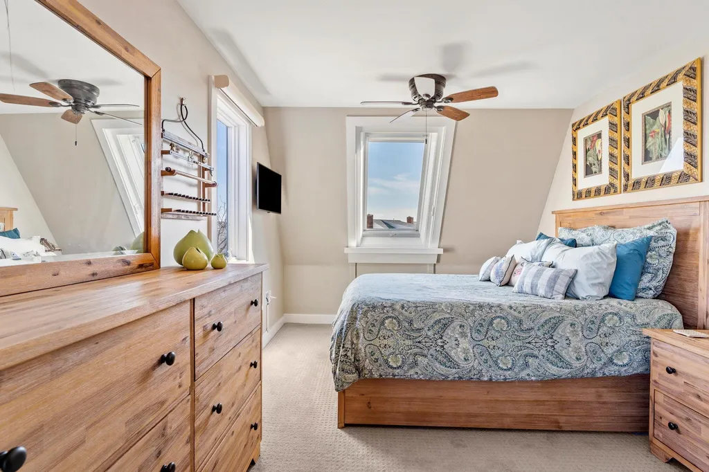 4 Highland Park Avenue Rye NH 03870