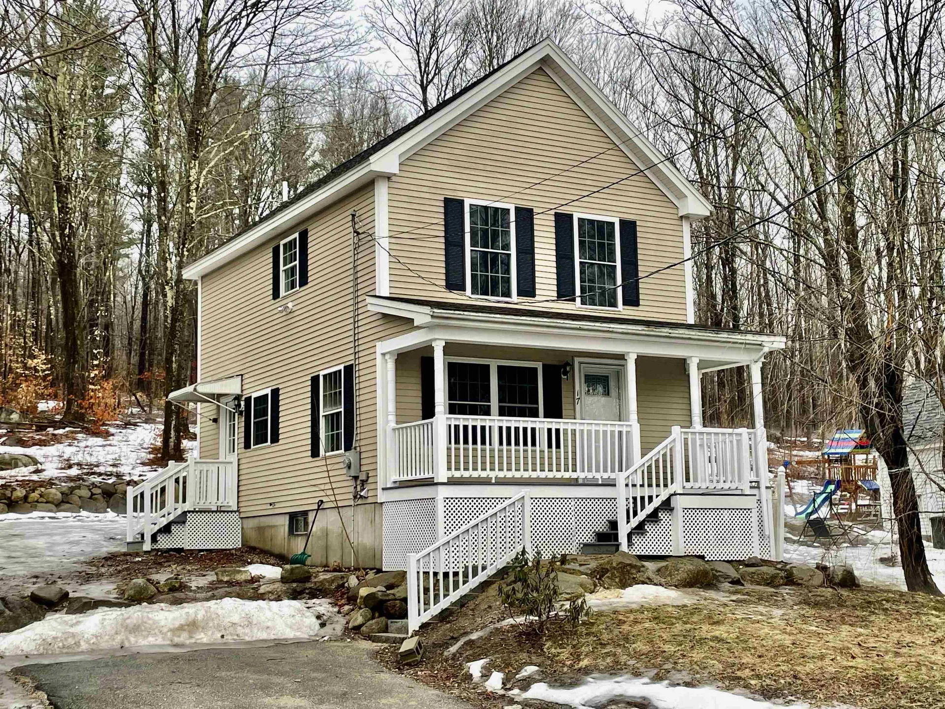 17 Lake Street Concord NH 03301