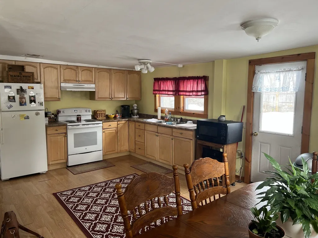 8 Locust Terrace Waterbury VT 05676