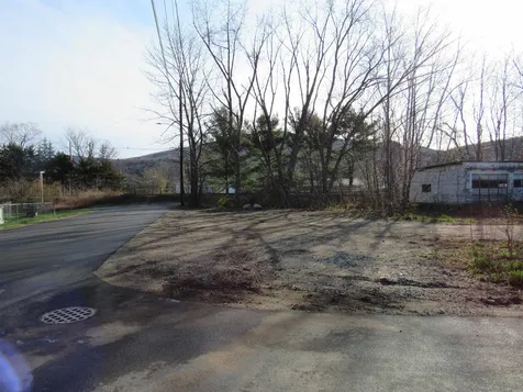 5 Cross Street Gorham NH 03581