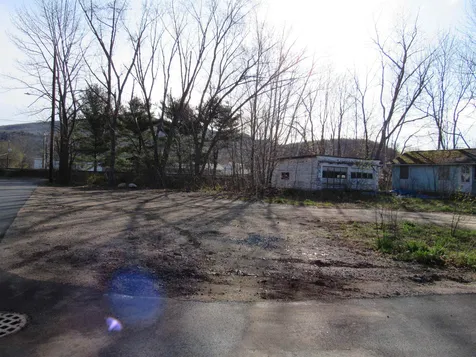 5 Cross Street Gorham NH 03581