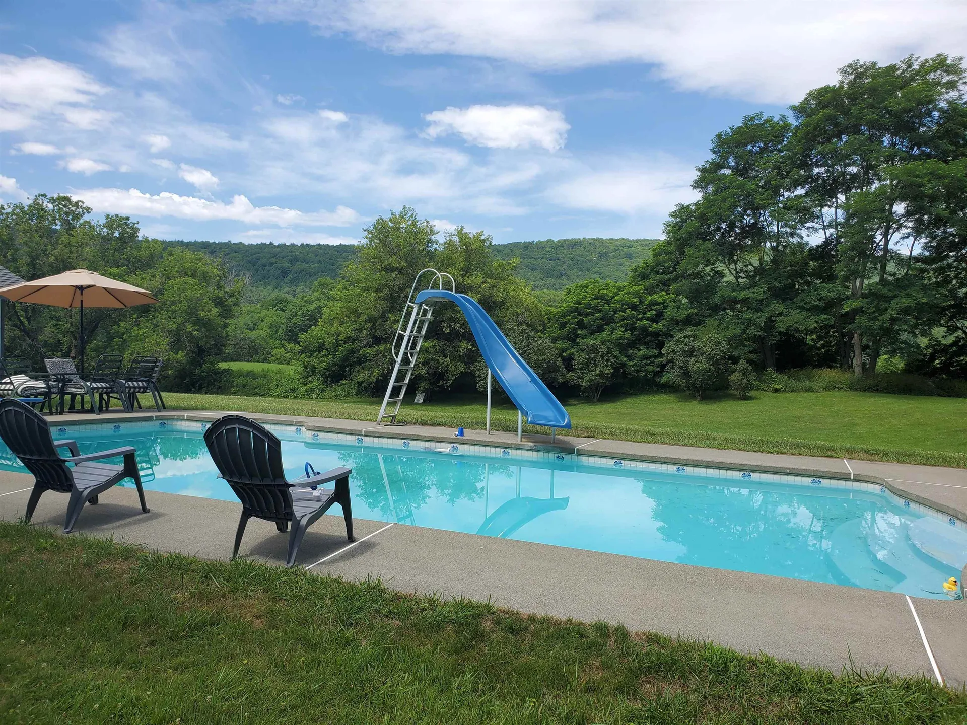 25 Us Route 5 Hartland VT 05048