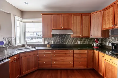 18 North Jefferson Road South Burlington VT 05403